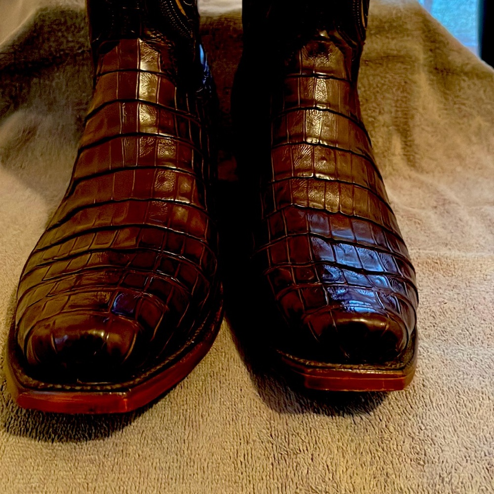Lucchese Crocodile Western-Style Boots